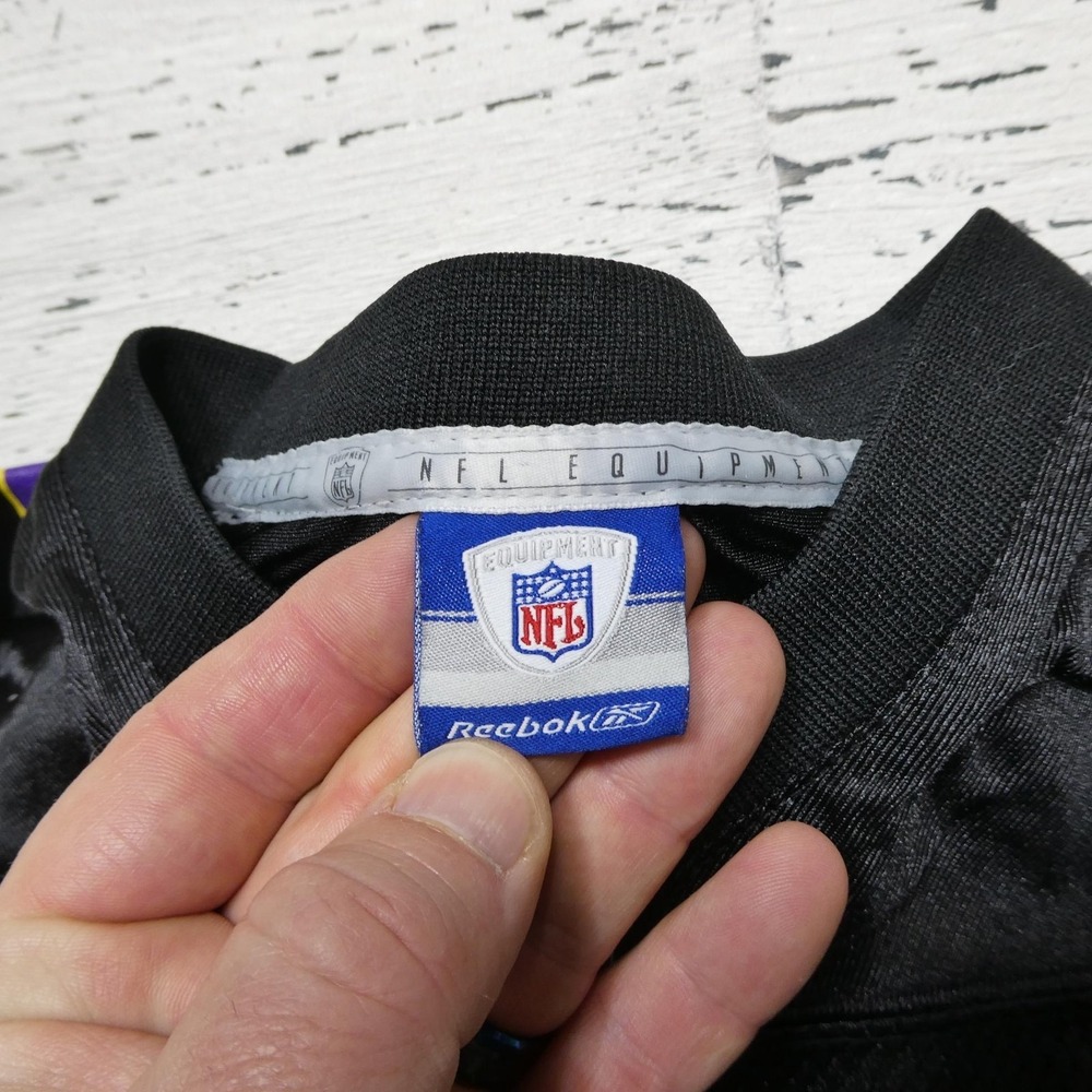 Minnesota Vikings Football Jersey Boys Medium Black NFL Reebok Sharper 42 - Picture 6 of 11